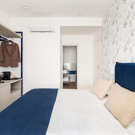 Yourhome - Blue Marina Rooms Соренто Екстериор снимка
