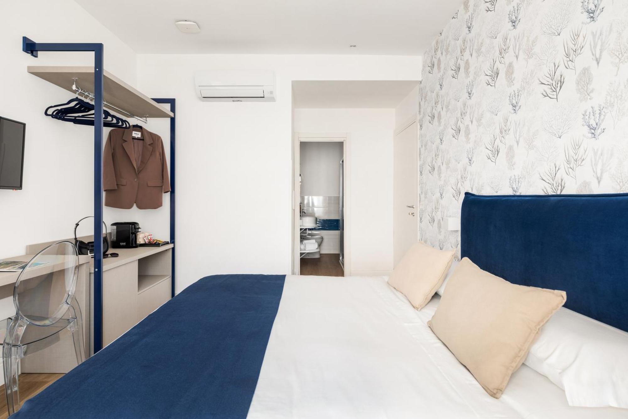 Yourhome - Blue Marina Rooms Соренто Екстериор снимка