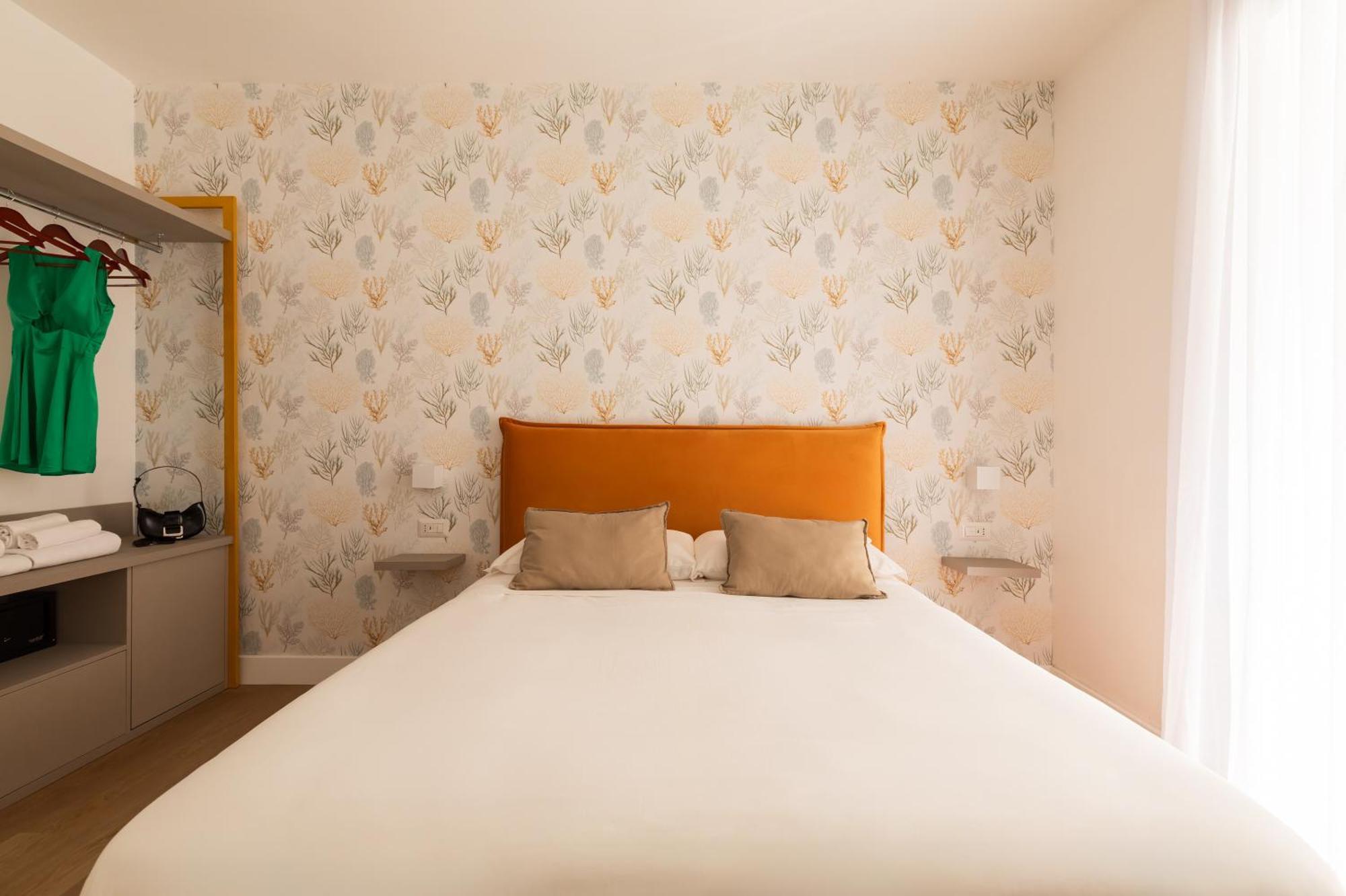 Yourhome - Blue Marina Rooms Соренто Екстериор снимка