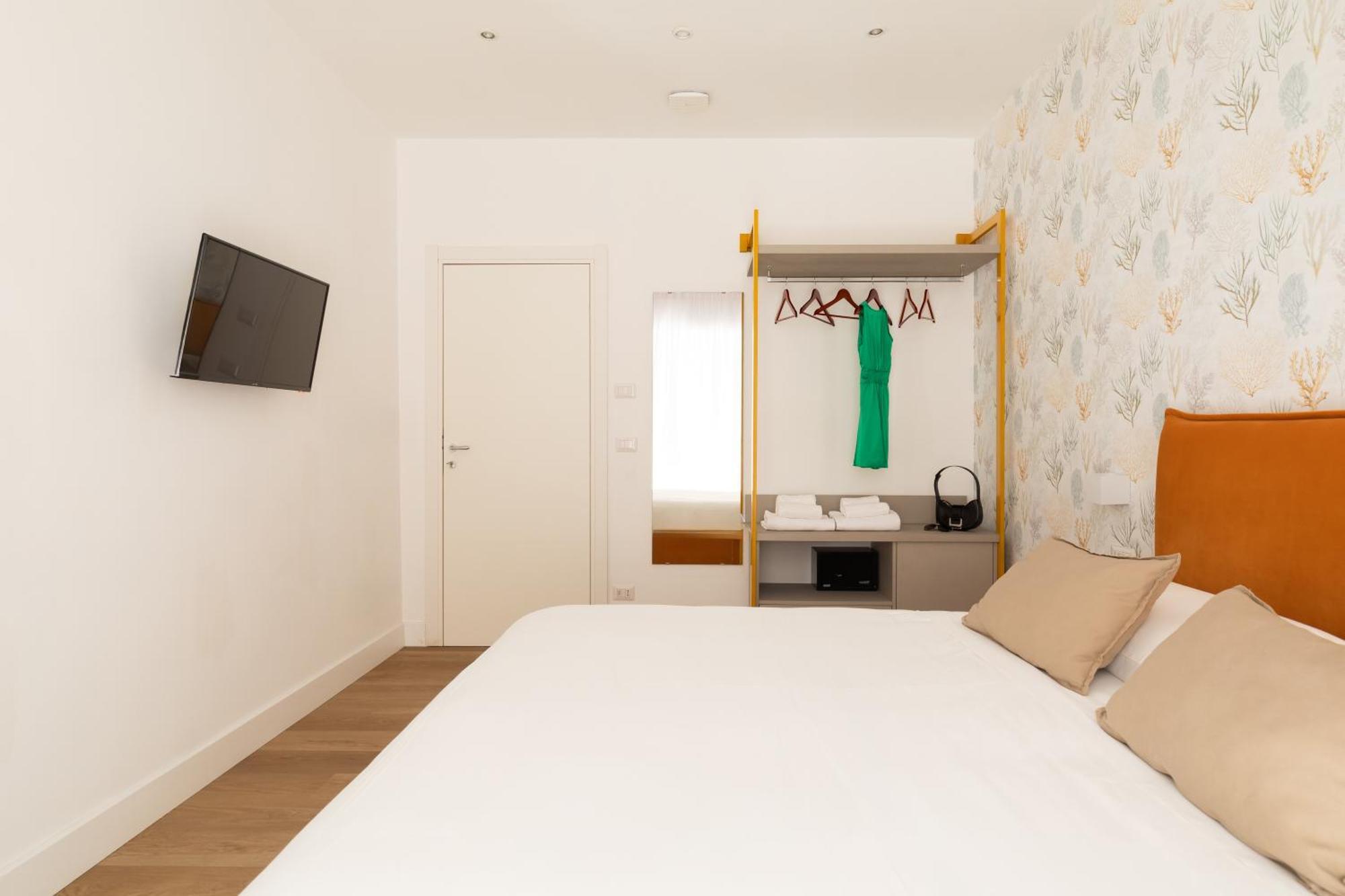 Yourhome - Blue Marina Rooms Соренто Екстериор снимка